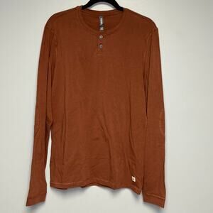 NWT Vuori Ever Henley Cedar Brown Gorpcore Active Long Sleeve Shirt Mens Sz M